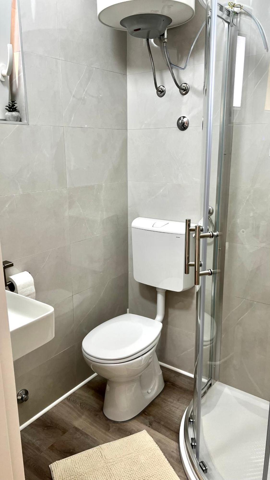 Apartman Dino Fazana Bagian luar foto