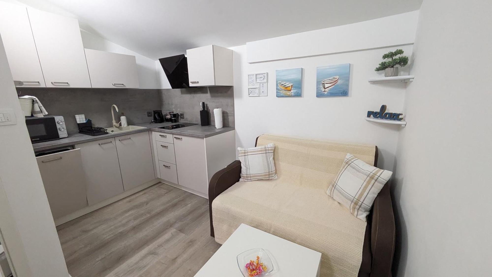 Apartman Dino Fazana Bagian luar foto