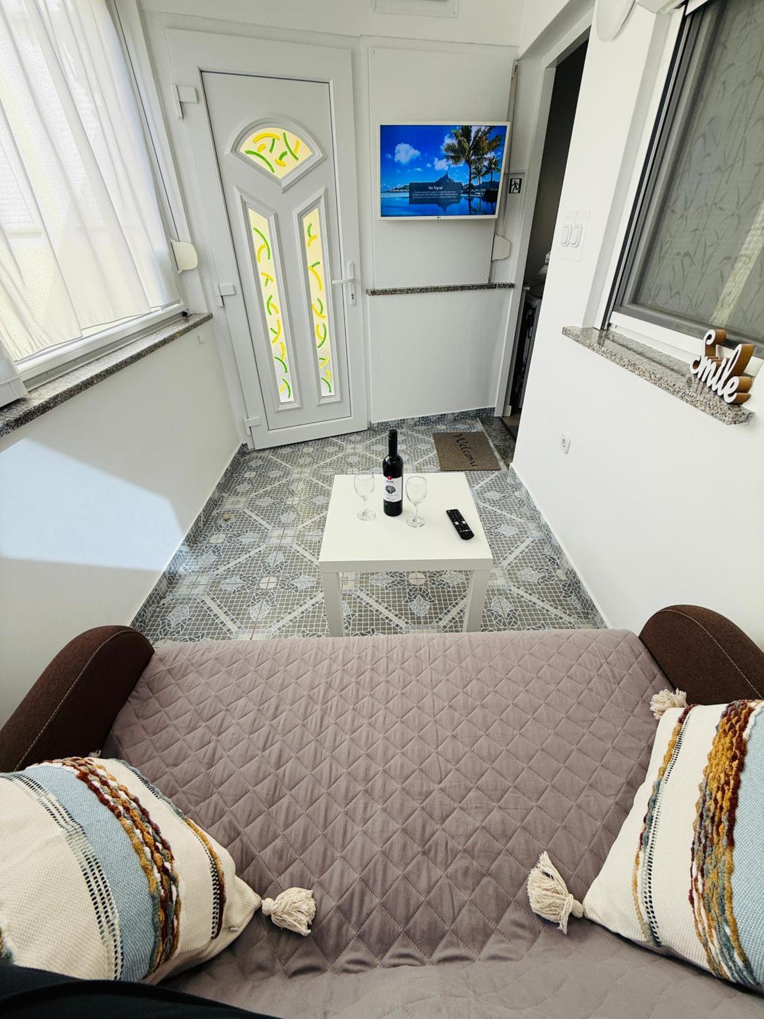 Apartman Dino Fazana Bagian luar foto